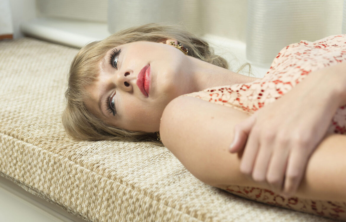 Taylor Swift Biography and Lifestyle 2025