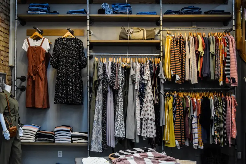 How to Shop Clothes Pakistan Online Without Getting Scammed