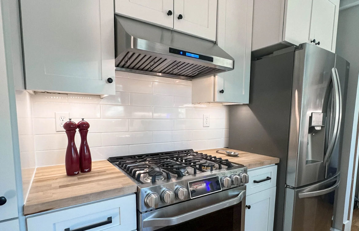 How to Choose the Best Under Cabinet Kitchen Range Hood